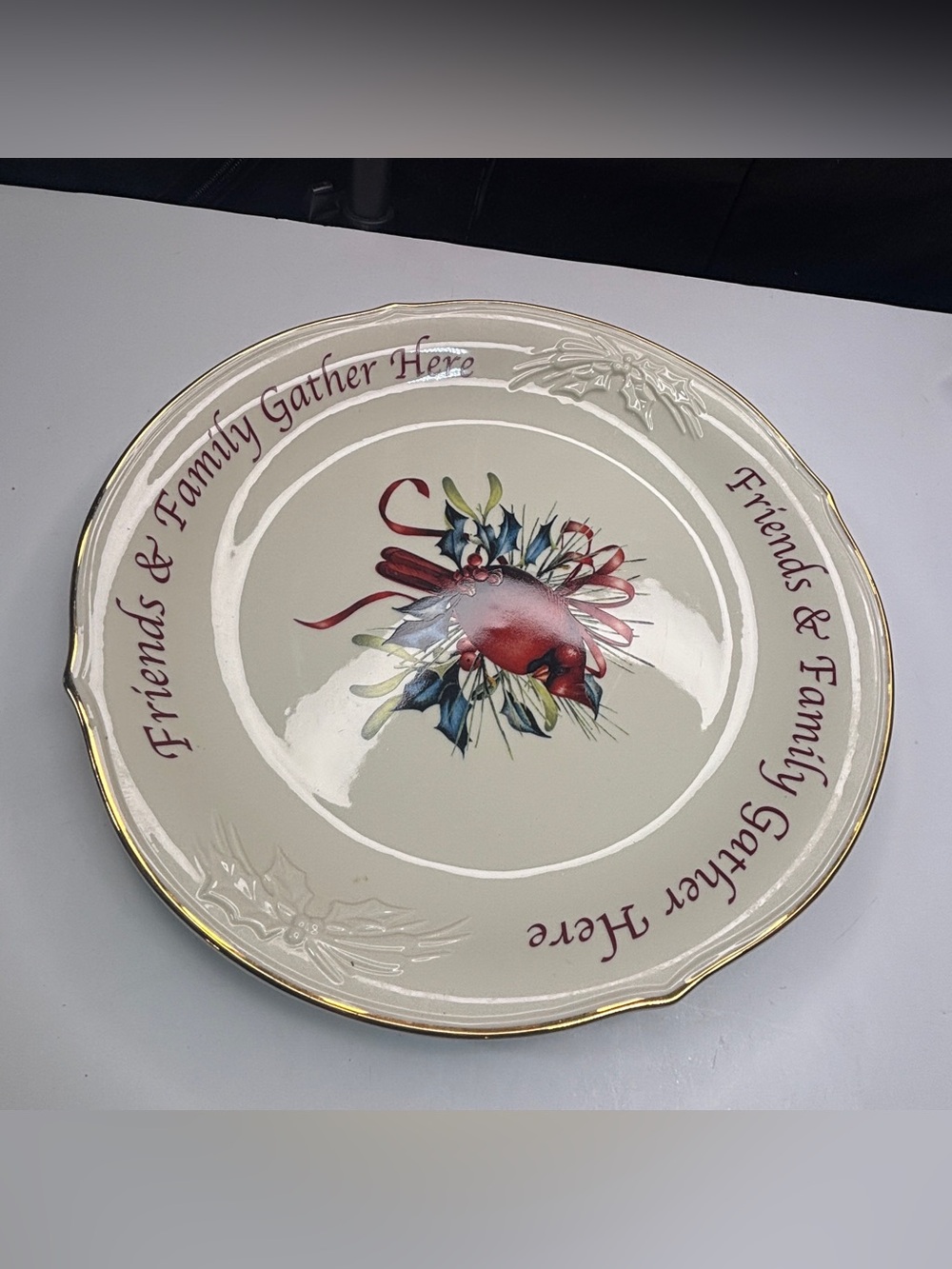 LENOX WINTER GREETINGS 12" Dessert Platter HOLLY Cardinal’s - Picture 9 of 9